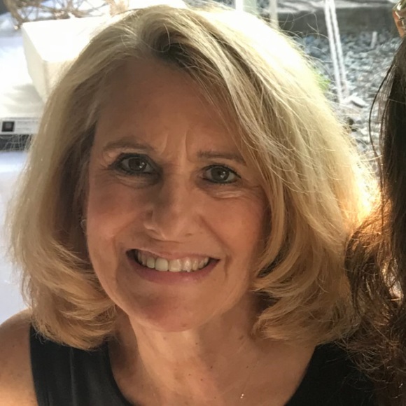 Meet your Posher, Gail - Picture 1 of 1